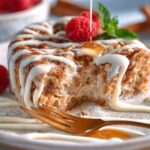 Cinnamon Roll Baked Oatmeal