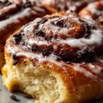 Oreo Cinnamon Rolls Sweet